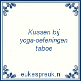 Grappige Woorden met Dubbele Betekenis kussen bij yoga oefeningen taboe